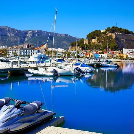 Gemuetliche, Helle Und Charmante Apartment Denia